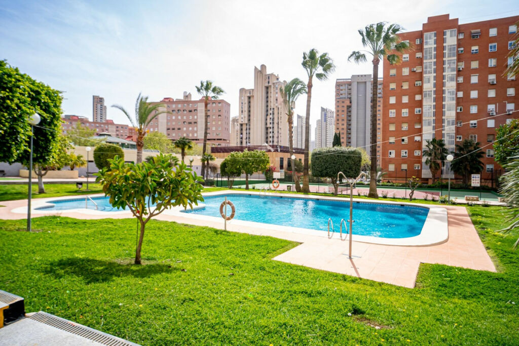 Middle Floor Apartment Benidorm Alicante - image 19