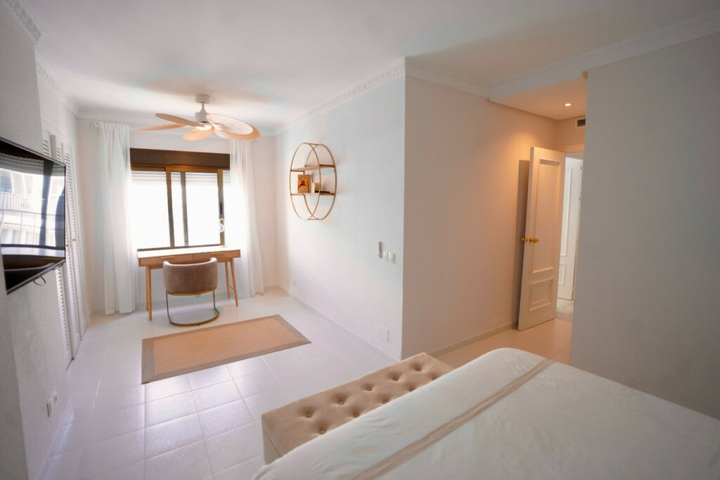 Middle Floor Apartment Marbella Málaga - image 19