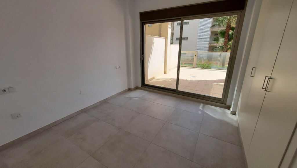 Ground Floor Apartment Villamartin Alicante - image 19