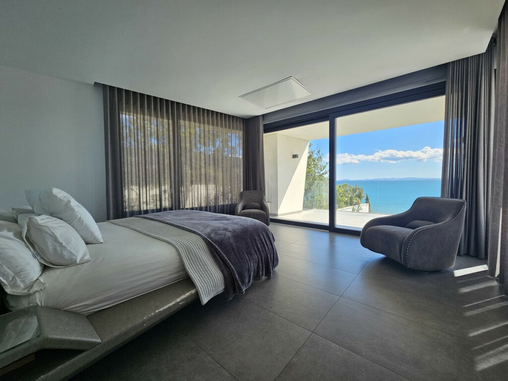 Detached Villa Cabo Roig Alicante - image 22