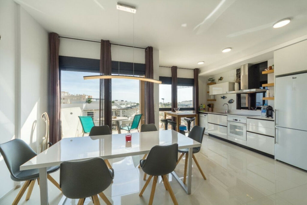 Penthouse Los Dolses Alicante - image 19
