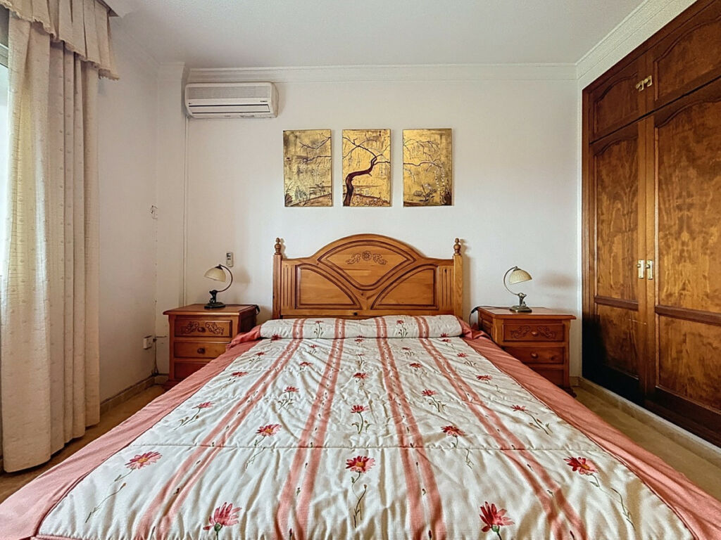Detached Villa Chilches Málaga - image 19