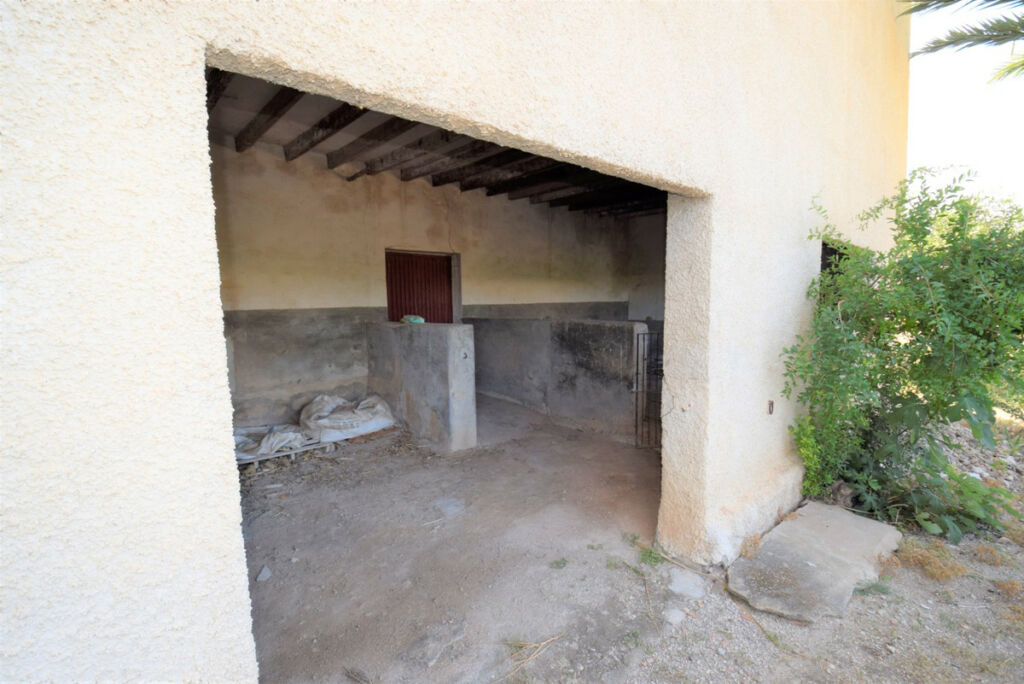 Detached Villa Catral Alicante - image 2