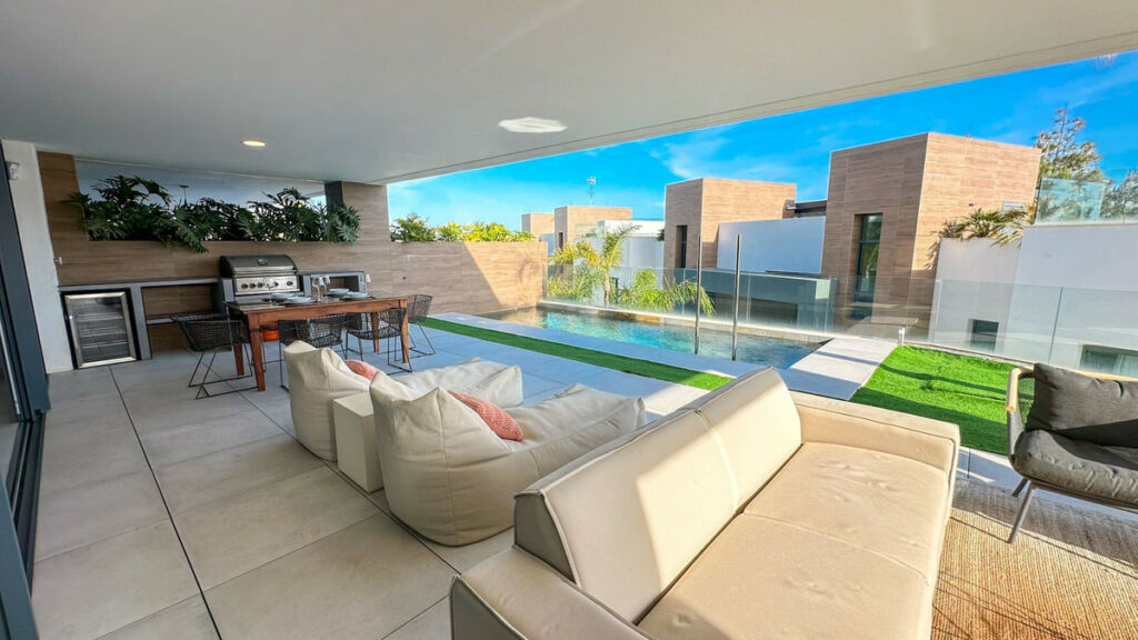 Duplex Cabopino Málaga - image 3