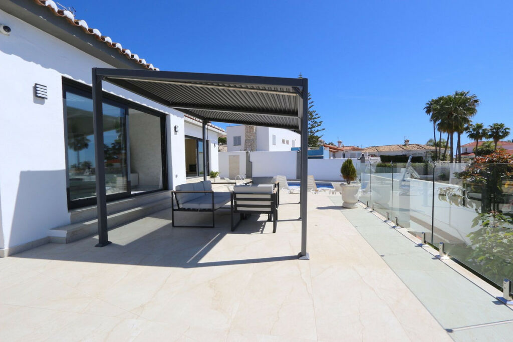Detached Villa Riviera del Sol Málaga - image 30