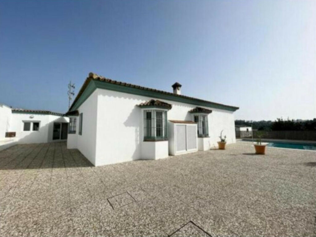 Detached Villa San Roque Cádiz