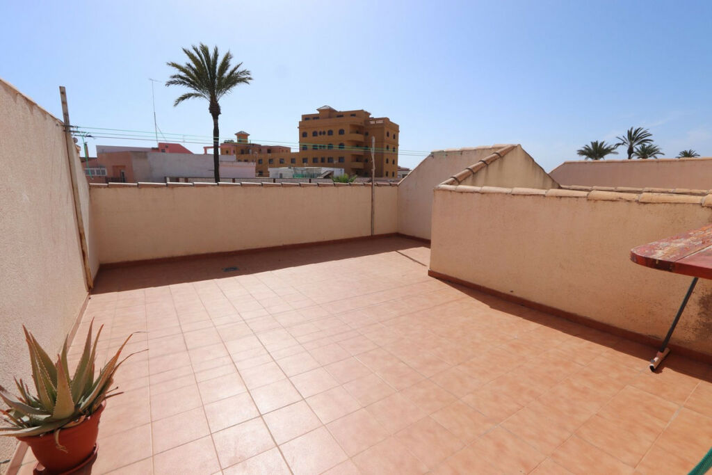 Townhouse Los Alcazares Murcia - image 2