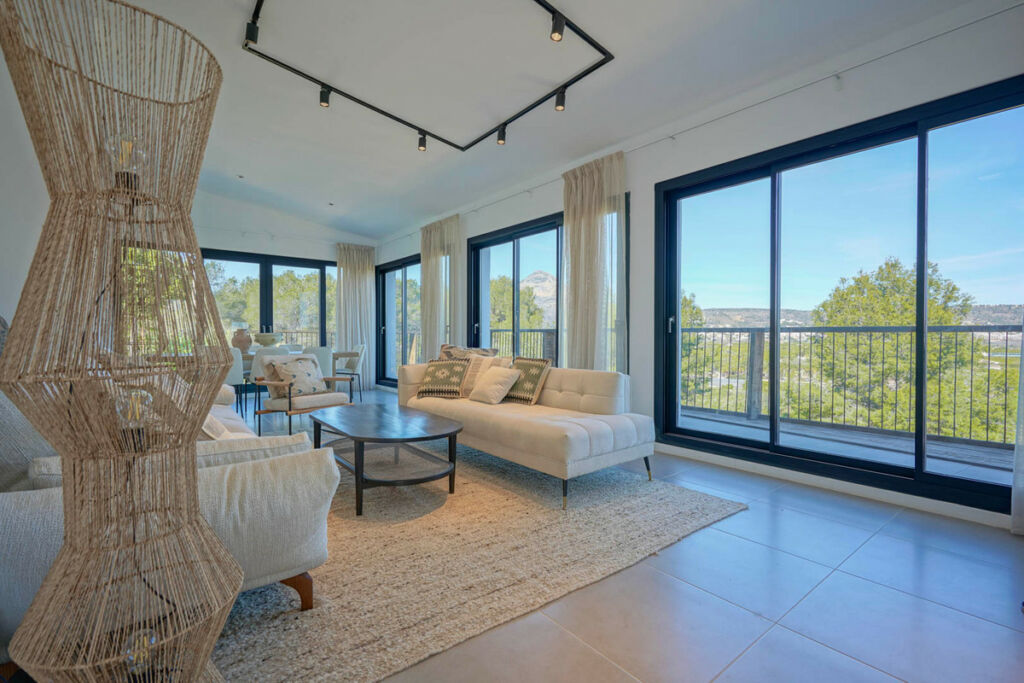 Detached Villa Javea Alicante - image 2