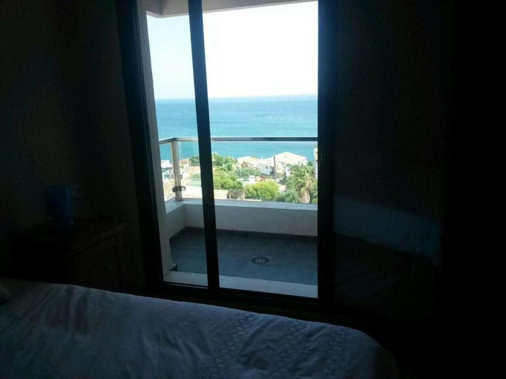 Middle Floor Apartment Estepona Málaga - image 16