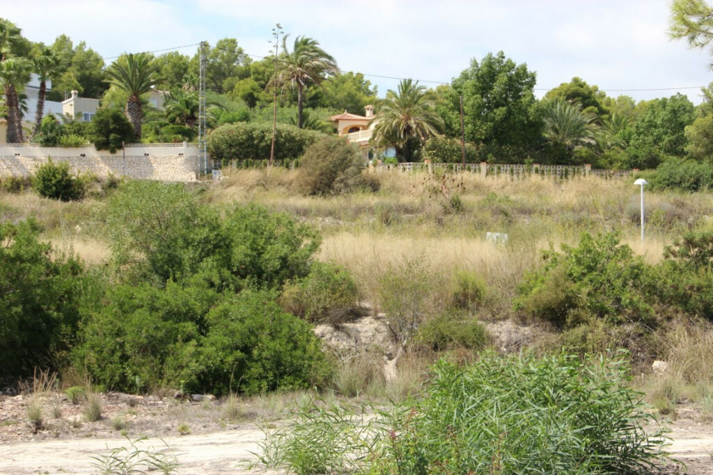 Land Moraira Alicante - image 2