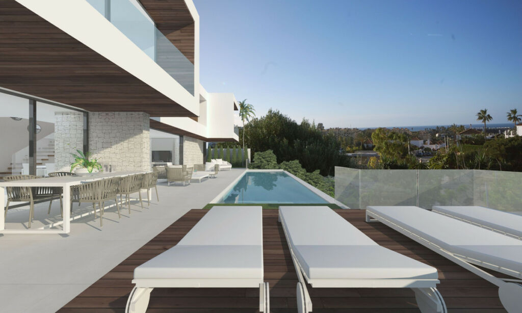 Detached Villa Estepona Málaga - image 2