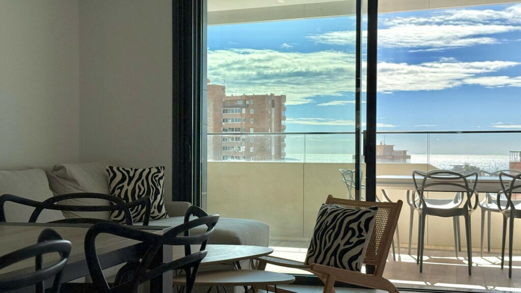 Middle Floor Apartment Finestrat Alicante - image 2