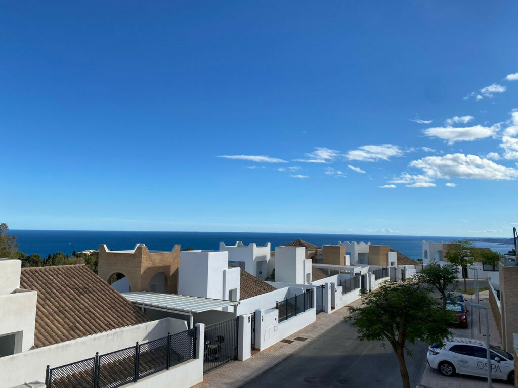 Semi-Detached House Benalmadena Costa Málaga - image 5