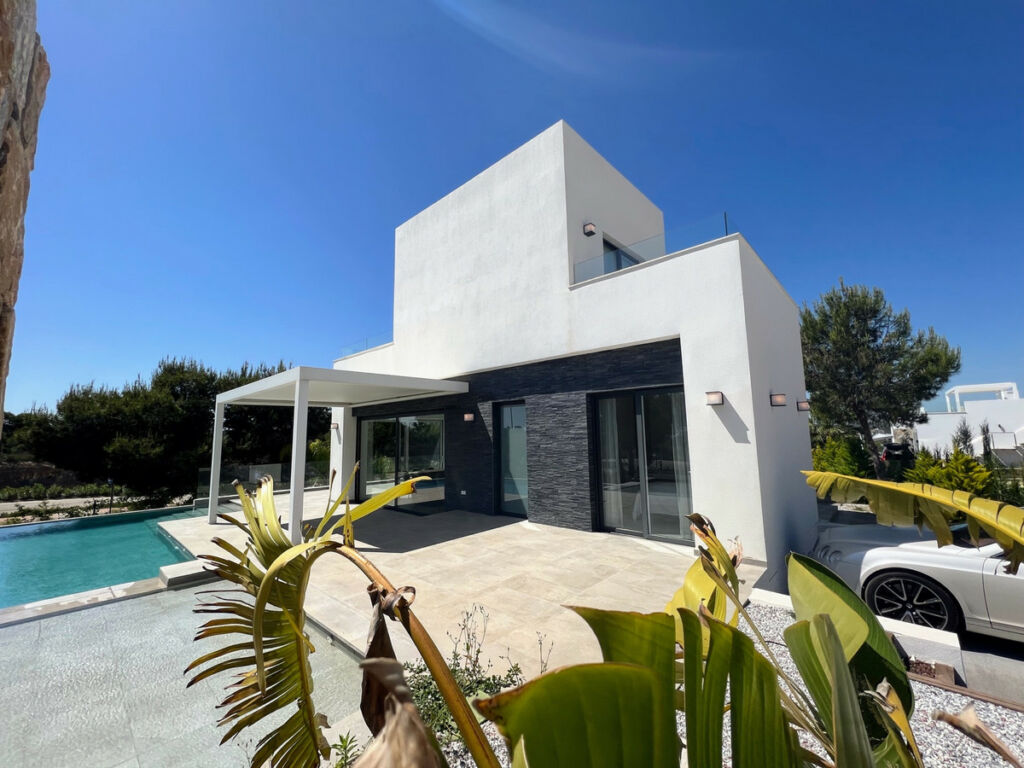 Detached Villa Las Colinas Golf Alicante - image 2