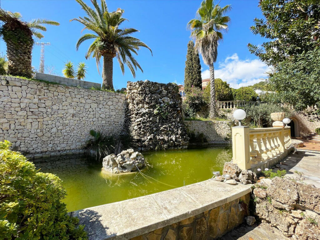 Detached Villa Benissa Alicante - image 2