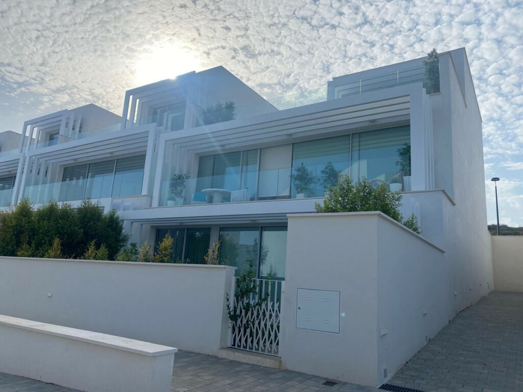 Townhouse Sotogrande Cádiz - image 2