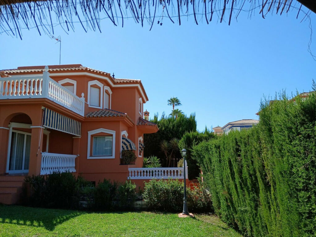 Detached Villa Mijas Málaga - image 2