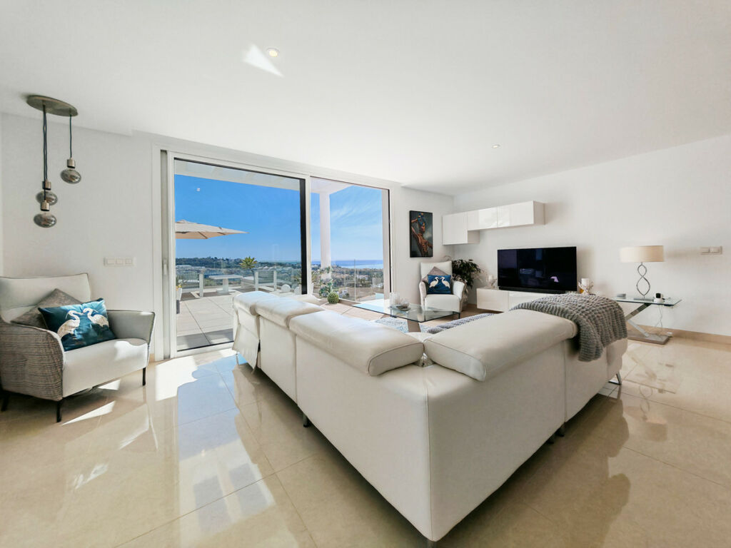 Penthouse La Cala de Mijas Málaga - image 2