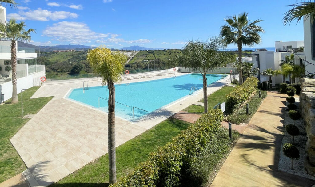 Penthouse Estepona Málaga - image 2