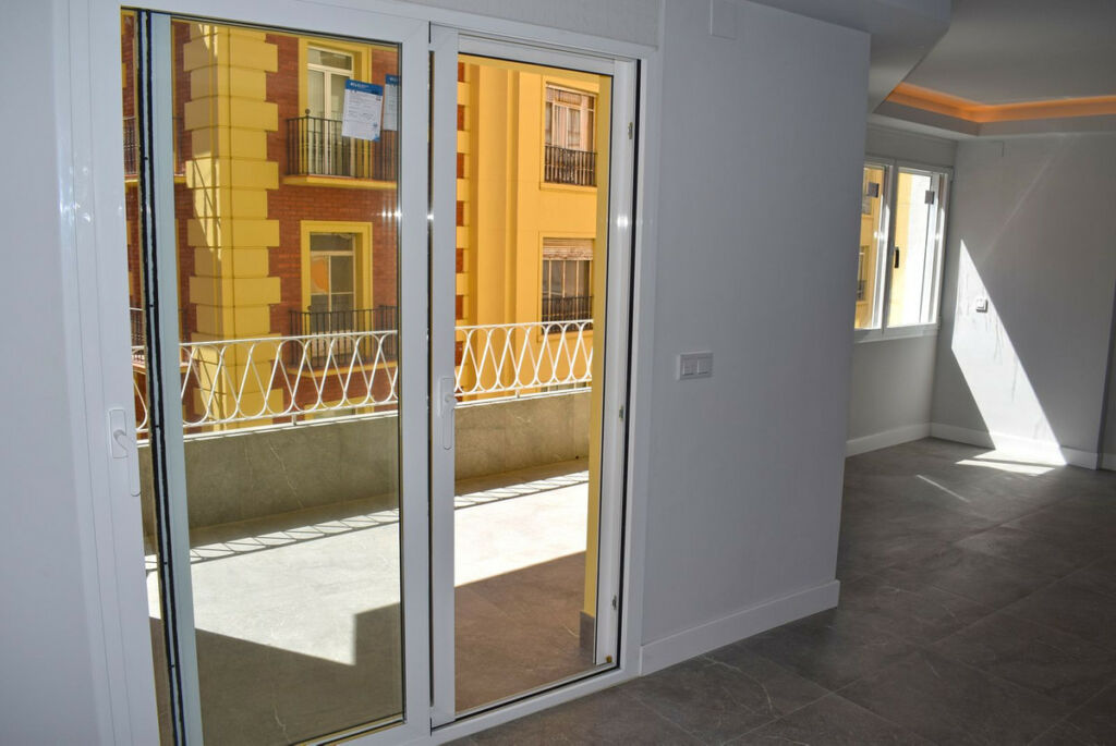 Middle Floor Apartment Málaga Centro Málaga - image 2