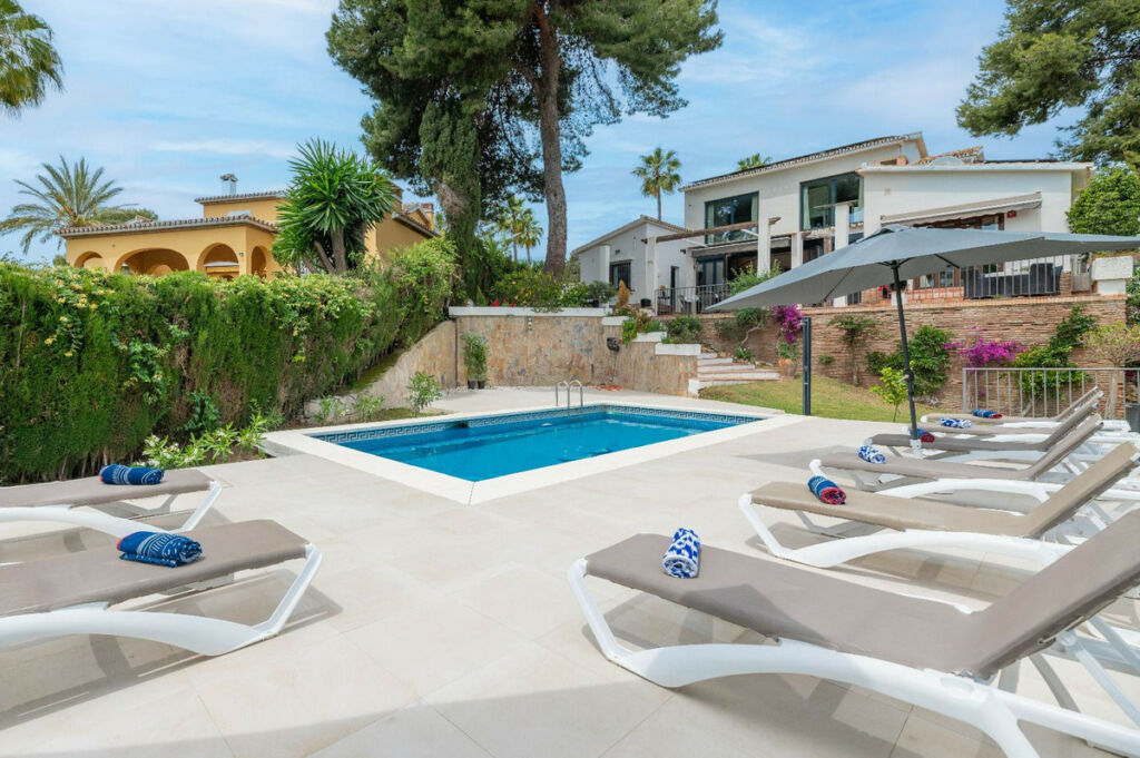 Detached Villa Carib Playa Málaga - image 2