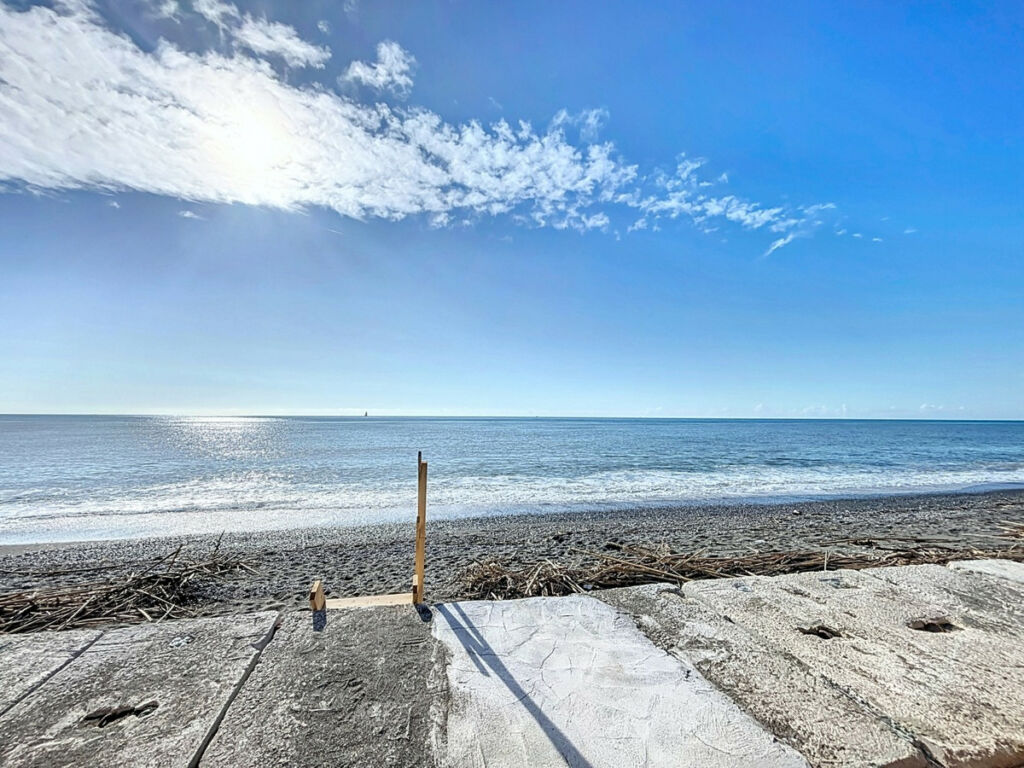 Detached Villa Almayate Málaga - image 3