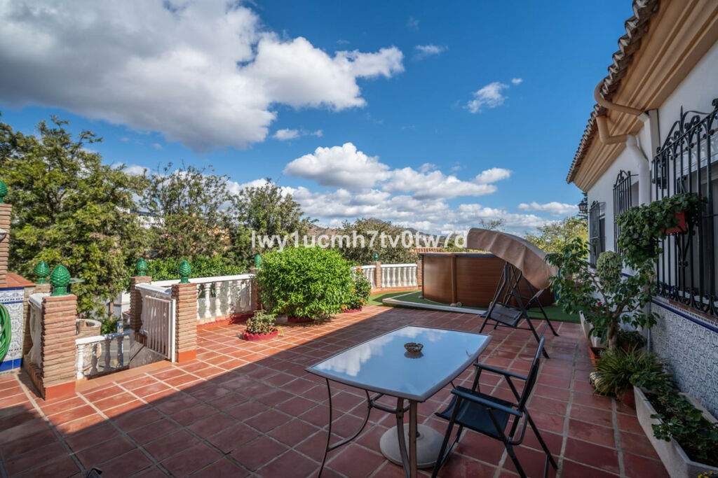 Detached Villa Málaga Málaga - image 2
