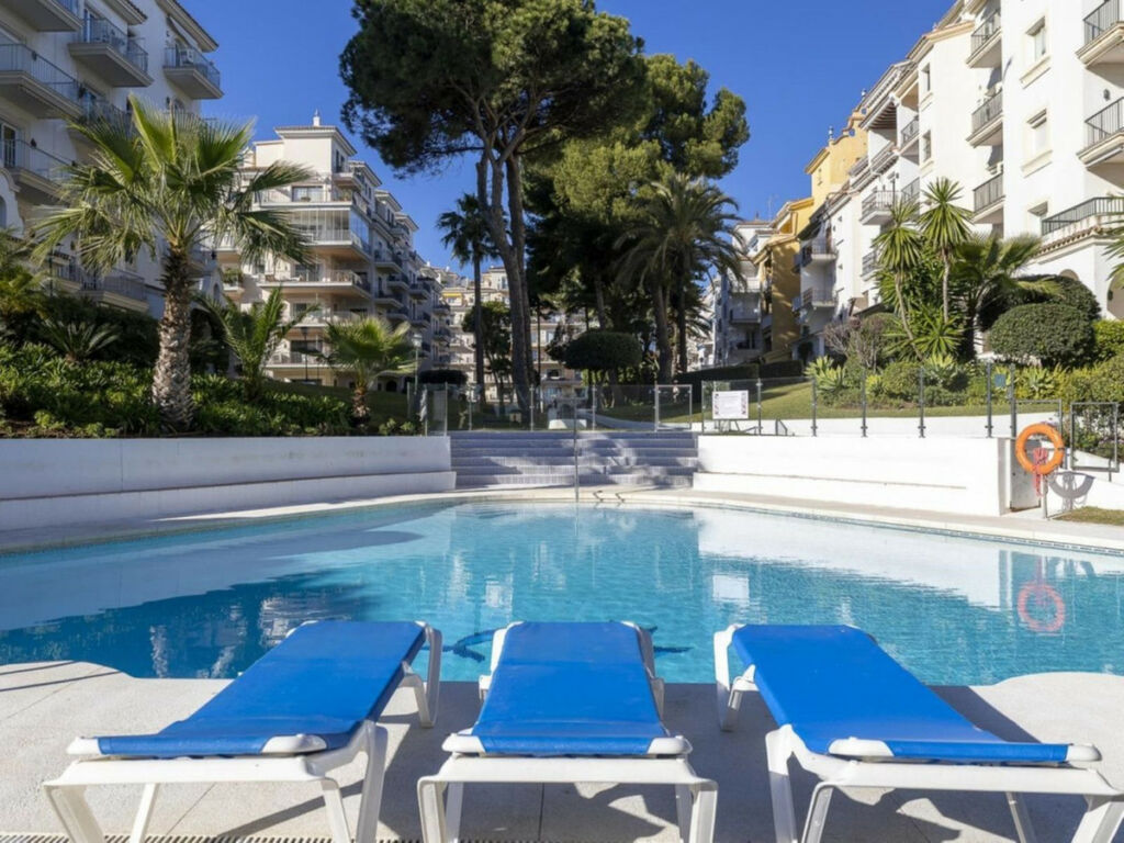 Penthouse Duplex Puerto Banús Málaga - image 5