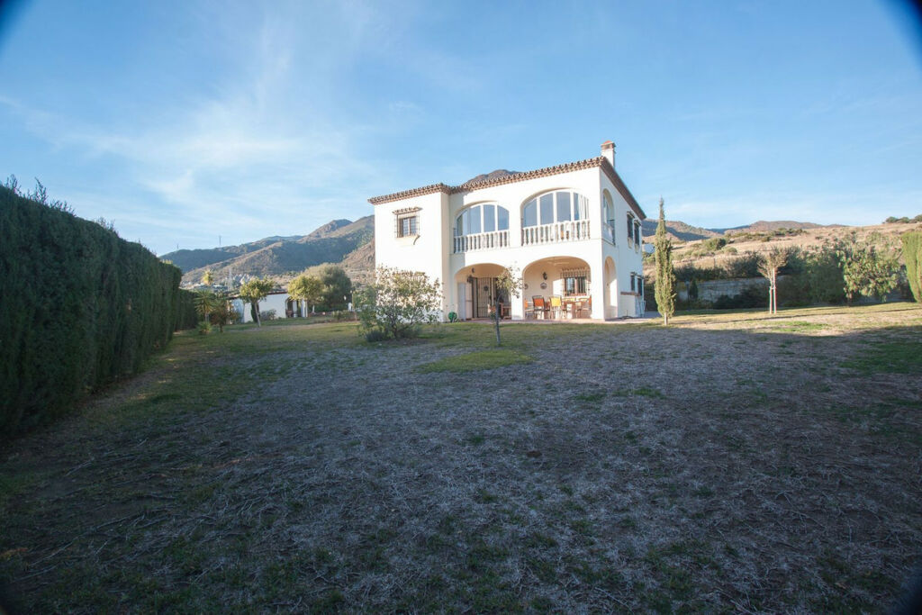 Finca - Cortijo Estepona Málaga - image 3