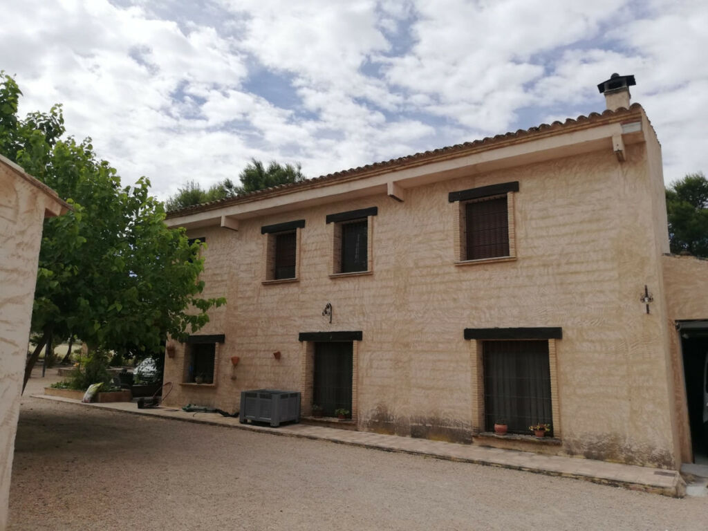 Detached Villa Yecla Murcia - image 2