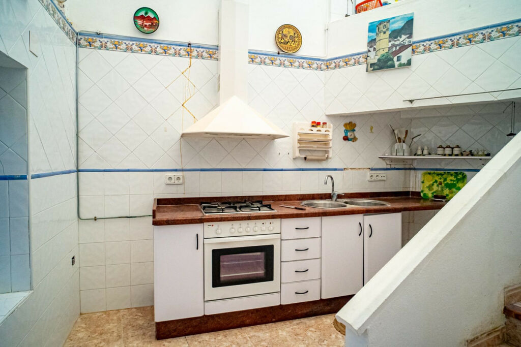 Townhouse Bolulla Alicante - image 22