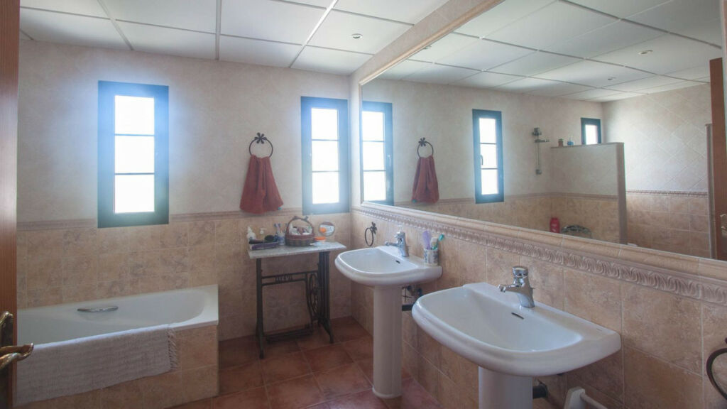 Finca - Cortijo Estepona Málaga - image 20