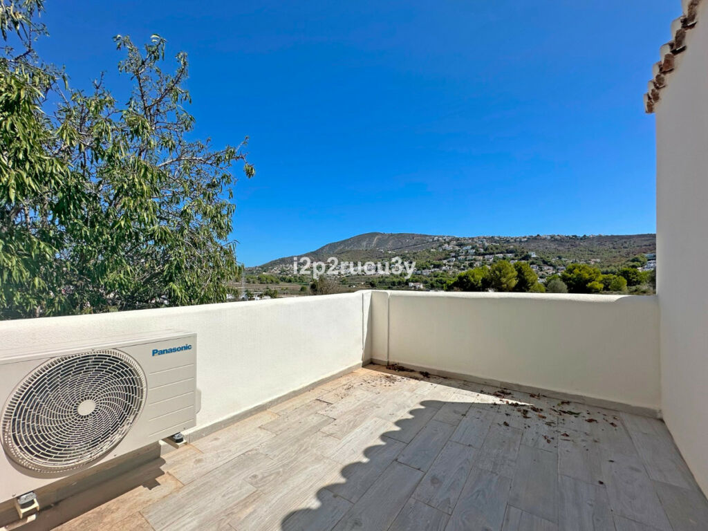 Detached Villa Moraira Alicante - image 20