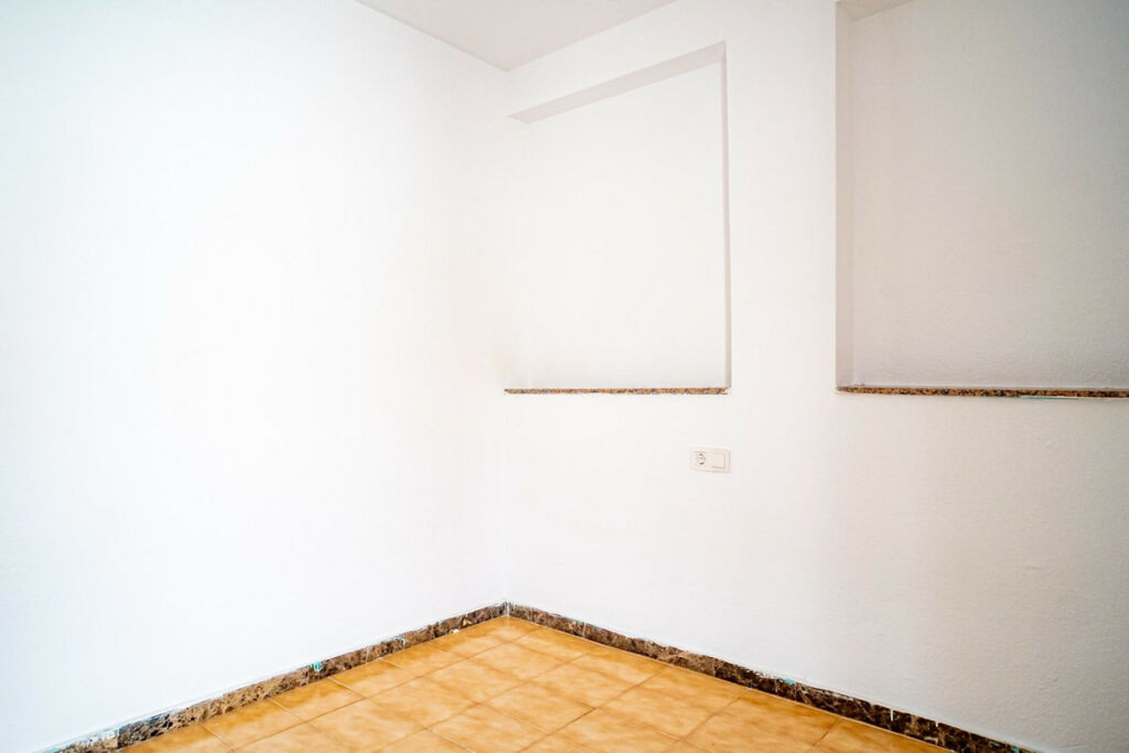 Townhouse Benidorm Alicante - image 20