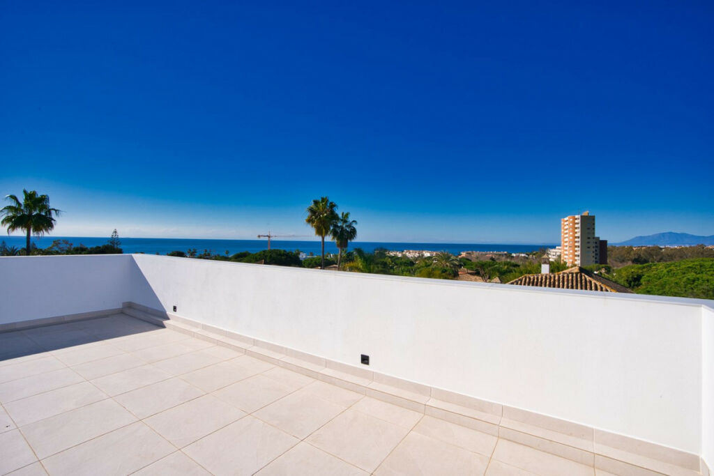 Detached Villa Marbesa Málaga - image 20