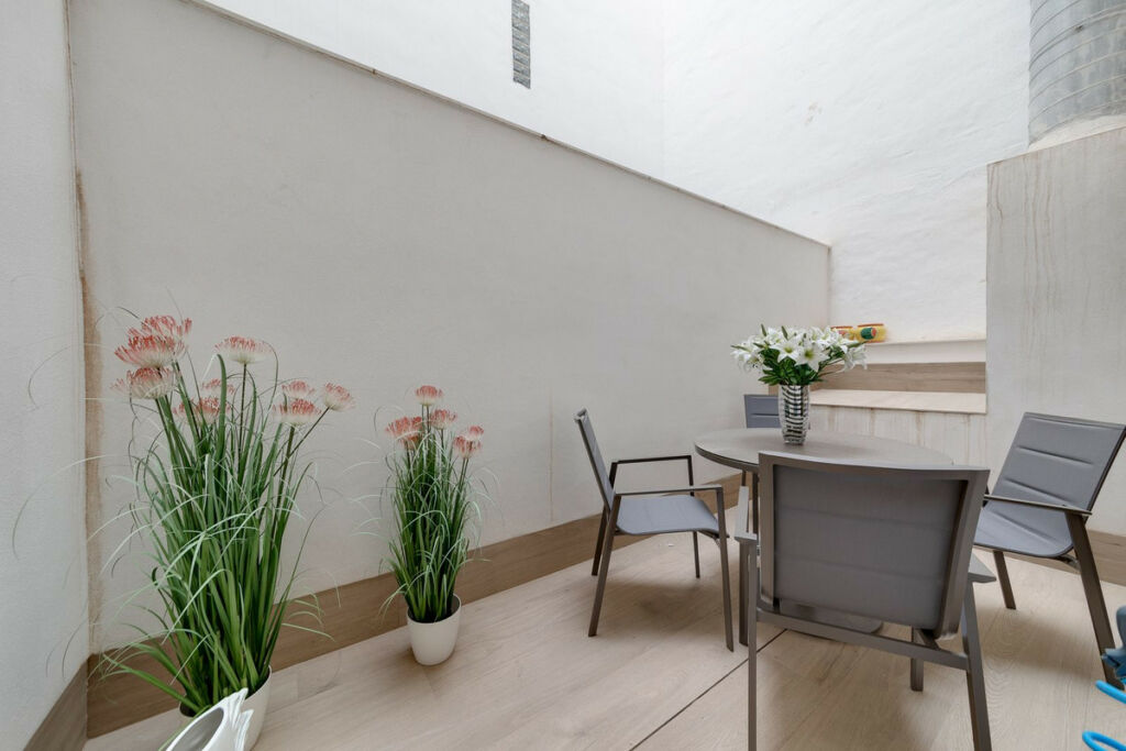 Middle Floor Apartment Torrevieja Alicante - image 19
