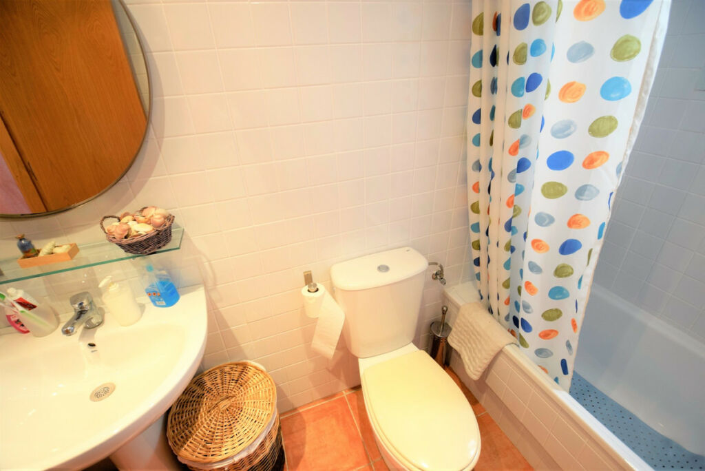 Middle Floor Apartment Guardamar del Segura Alicante - image 20
