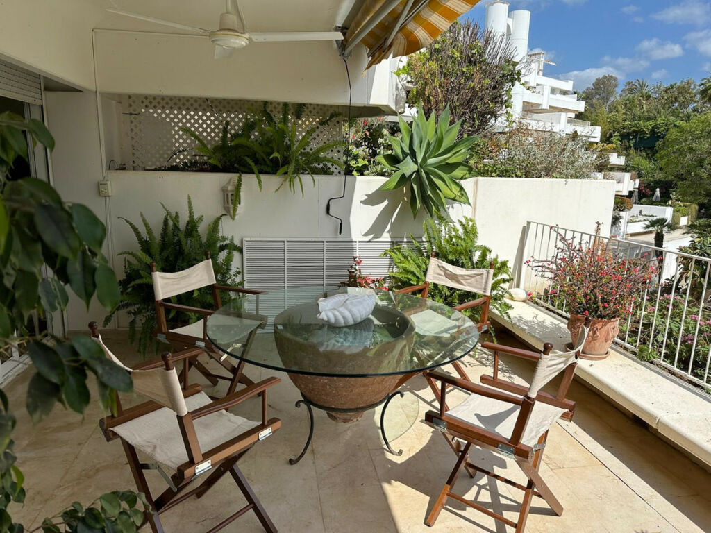 Middle Floor Apartment The Golden Mile Málaga - image 20