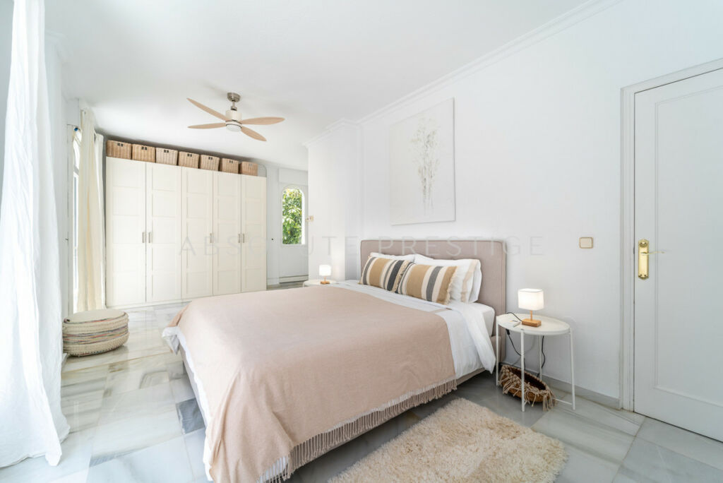 Detached Villa Nueva Andalucía Málaga - image 20