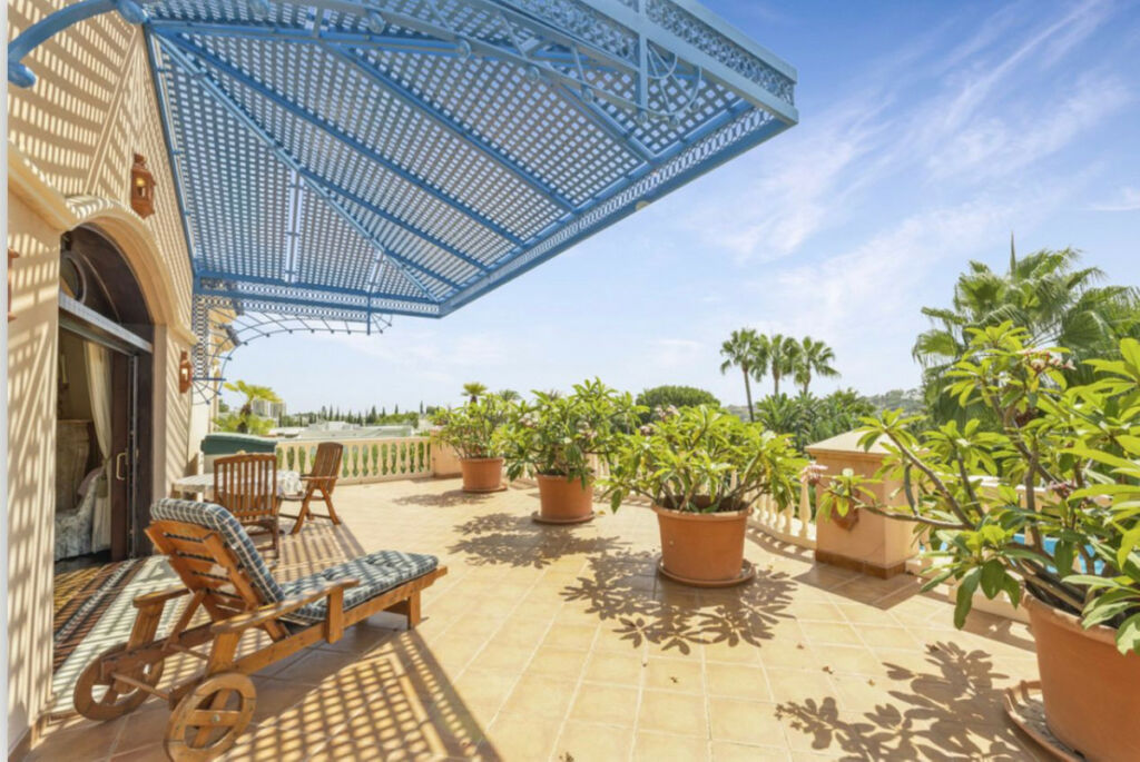Detached Villa Nueva Andalucía Málaga - image 20