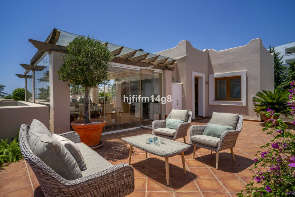 Penthouse Duplex Estepona Málaga - image 20