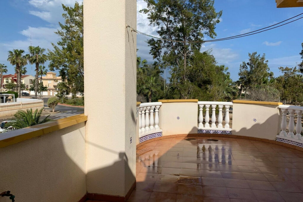 Detached Villa Guardamar del Segura Alicante - image 20