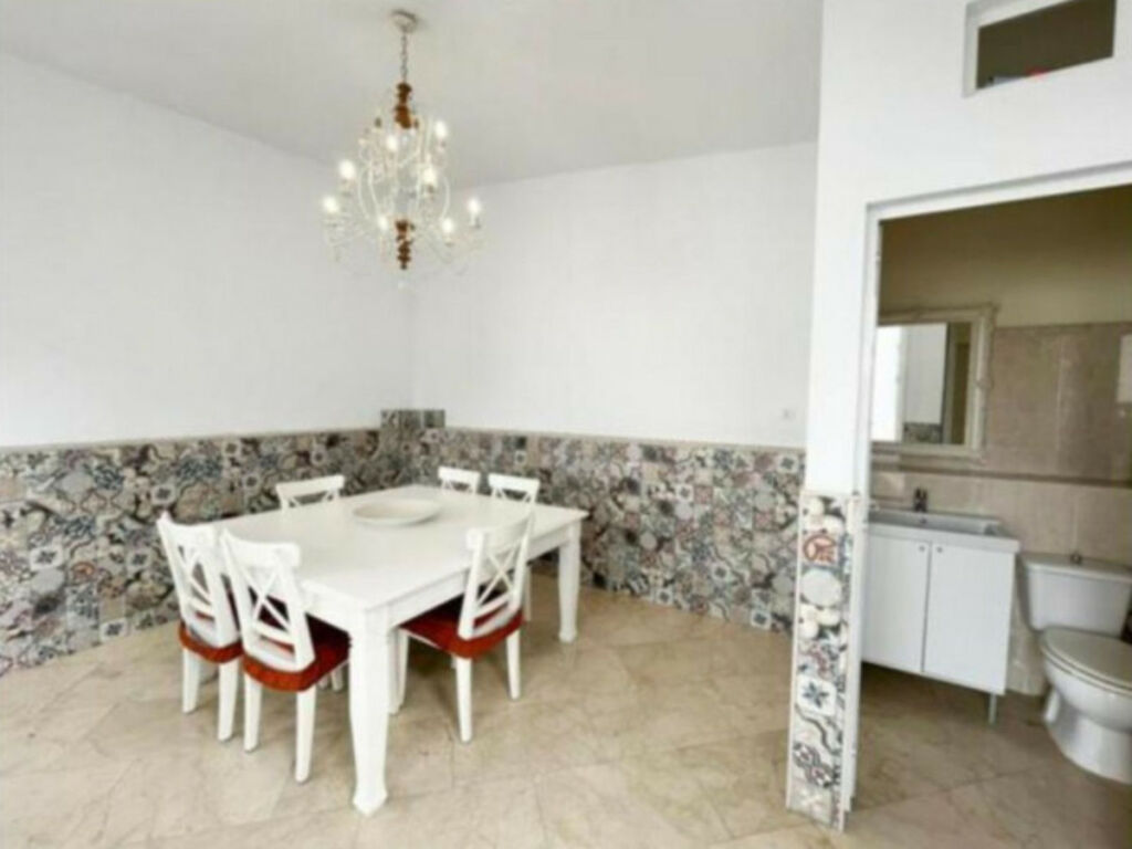 Detached Villa San Roque Cádiz - image 19