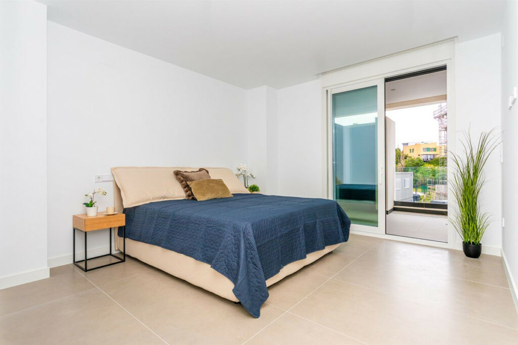 Middle Floor Apartment Fuengirola Málaga - image 21