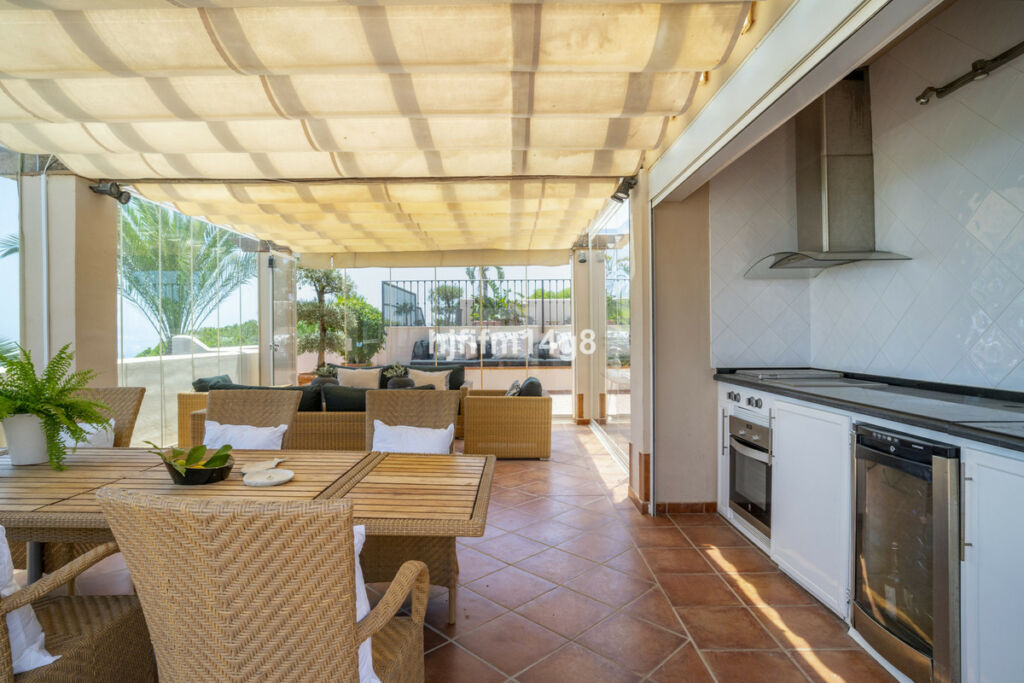 Penthouse Duplex Estepona Málaga - image 21