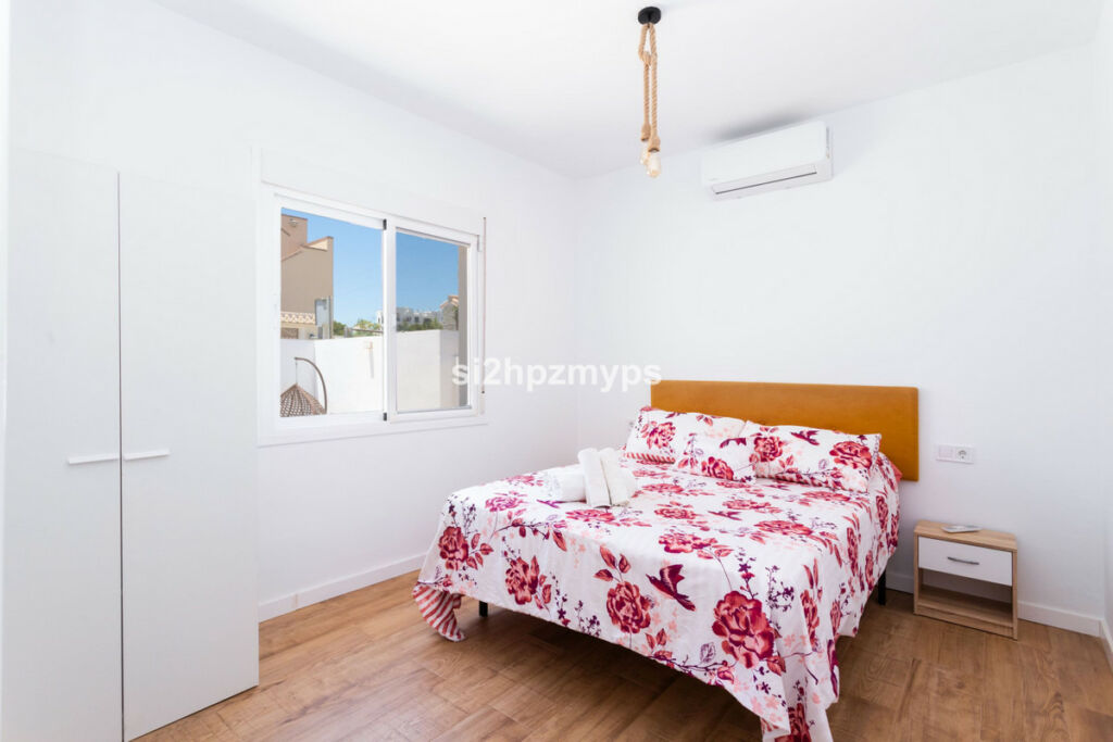 Detached Villa Nerja Málaga - image 21