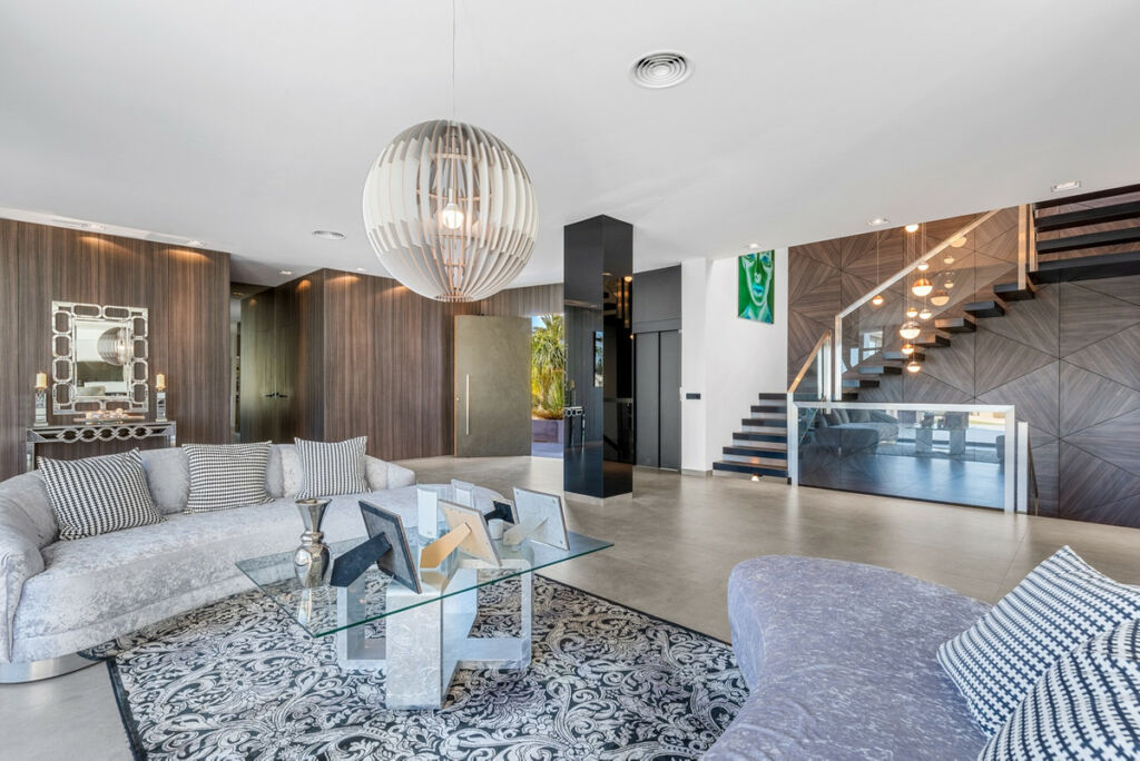 Detached Villa Cabo Roig Alicante - image 22
