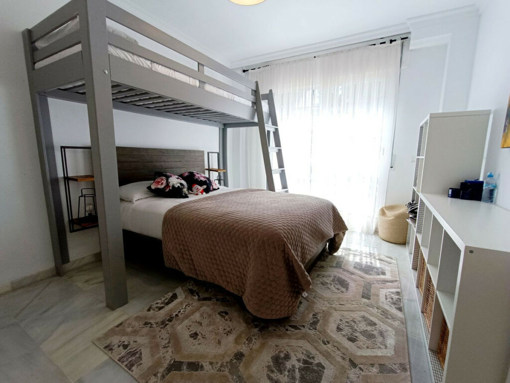 Ground Floor Apartment Aloha Málaga - image 20