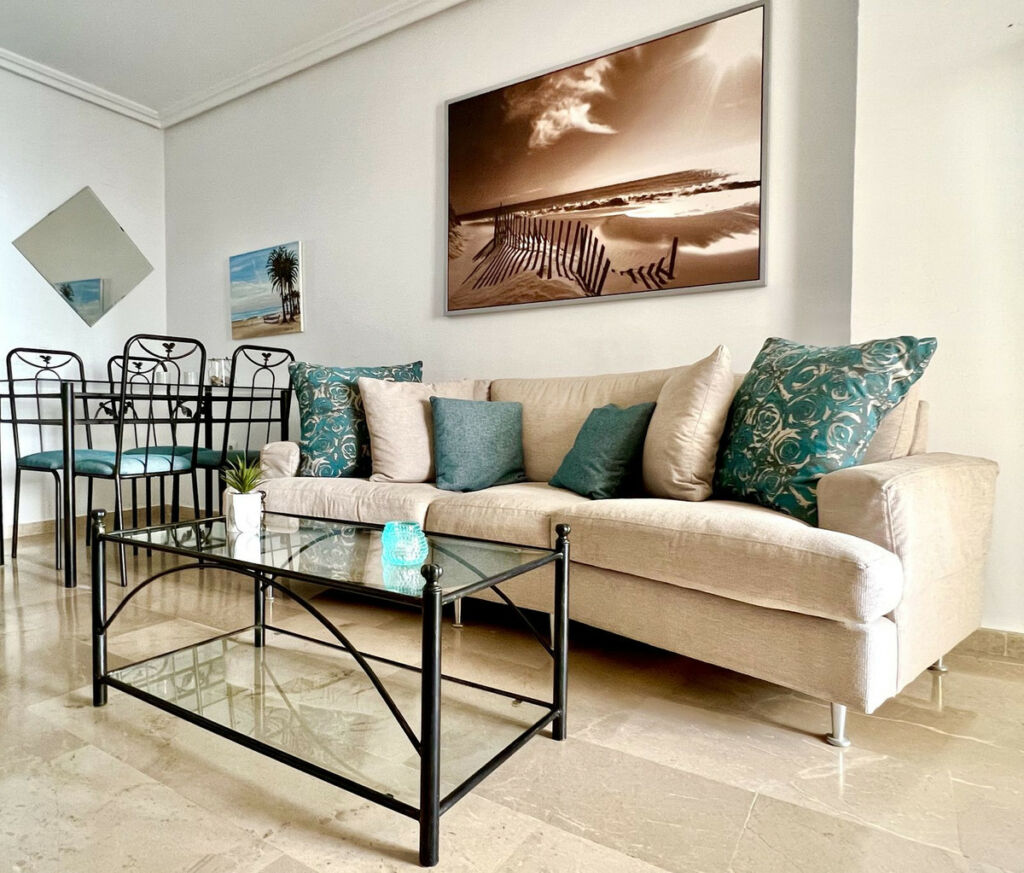 Middle Floor Apartment Estepona Málaga - image 23