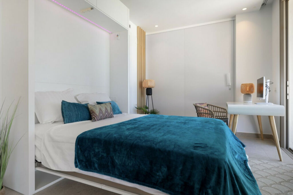 Middle Floor Apartment Benahavís Málaga - image 21